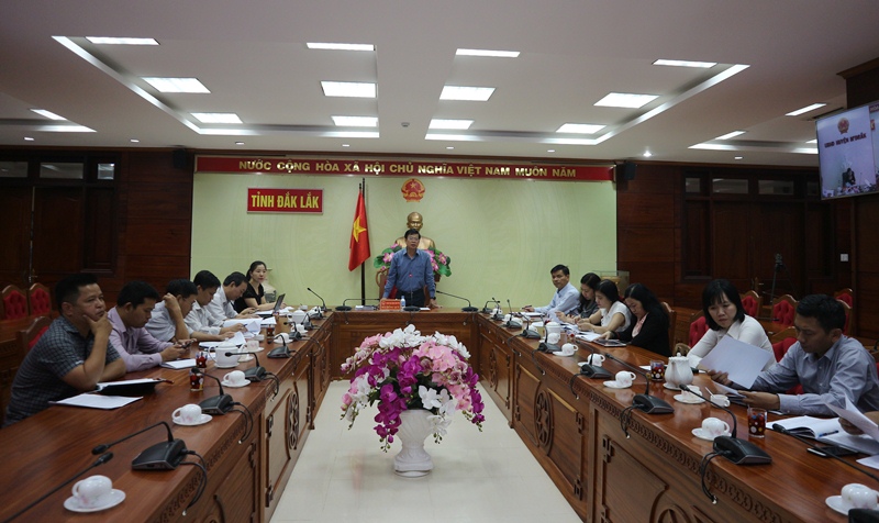 Tổ công tác của Chủ tịch UBND tỉnh làm việc với UBND huyện M'Drắk