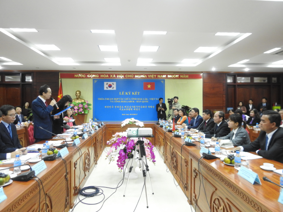 Lễ ký kết hợp tác giữa tỉnh Đắk Lắk - Việt Nam và tỉnh Jeollabukdo - Hàn Quốc