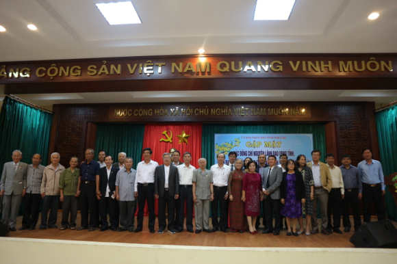 Gặp mặt các đồng chí nguyên là lãnh đạo UBND tỉnh, lãnh đạo Văn phòng UBND tỉnh qua các thời kỳ