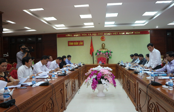 Tiếp tục hoàn thiện cơ sở pháp lý, chính sách, pháp luật về quản lý và sử dụng nguồn vốn vay nước ngoài