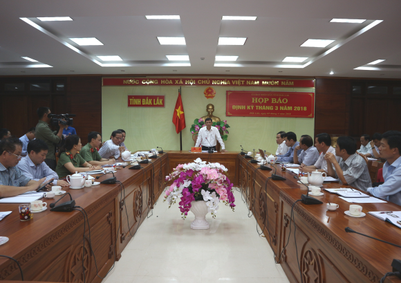 UBND tỉnh tổ chức Họp báo định kỳ tháng 3 năm 2018