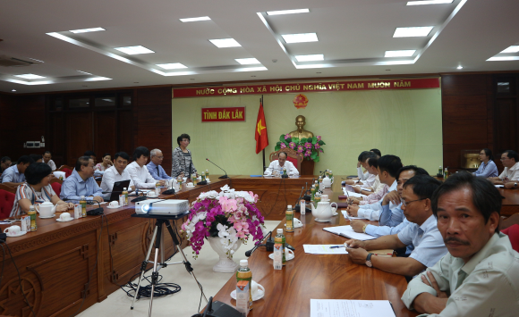 UBND tỉnh làm việc với Công ty Trách nhiệm Chế biến thực phẩm và Lâm nghiệp Đắk Lắk