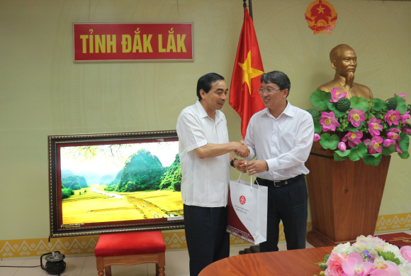 Đoàn Công tác của Phó Bí thư Tỉnh ủy, Chủ tịch UBND tỉnh Ninh Bình đến thăm và làm việc tại tỉnh Đắk Lắk
