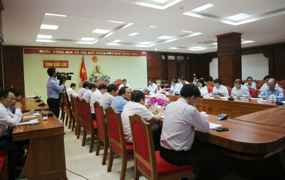 Chính phủ tổ chức Hội nghị trực tuyến đánh giá tình hình kinh tế - xã hội 6 tháng đầu năm 2018