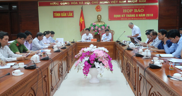 UBND tỉnh tổ chức họp báo định kỳ tháng 8/2018