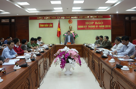 UBND tỉnh tổ chức họp báo định kỳ tháng 01/2019