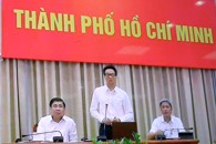 Vận động nhân dân ở các xã của các tỉnh biên giới nếu thấy người từ nước ngoài về thì báo ngay cho chính quyền, lực lượng chức năng