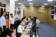 Phó Chủ tịch Thường trực UBND tỉnh thăm và làm việc tại Trung tâm Giám sát, Điều hành Đô thị Thông minh tỉnh Đắk Lắk